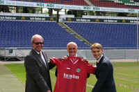 Heinz von Heiden und Hannover 96 verkünden ihre Partnerschaft