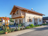 ISARTALER HOLZHAUS - Haus Eichensee